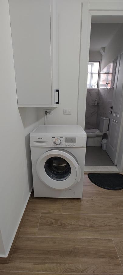 Vlora Central & Comfy Apartment Exterior foto